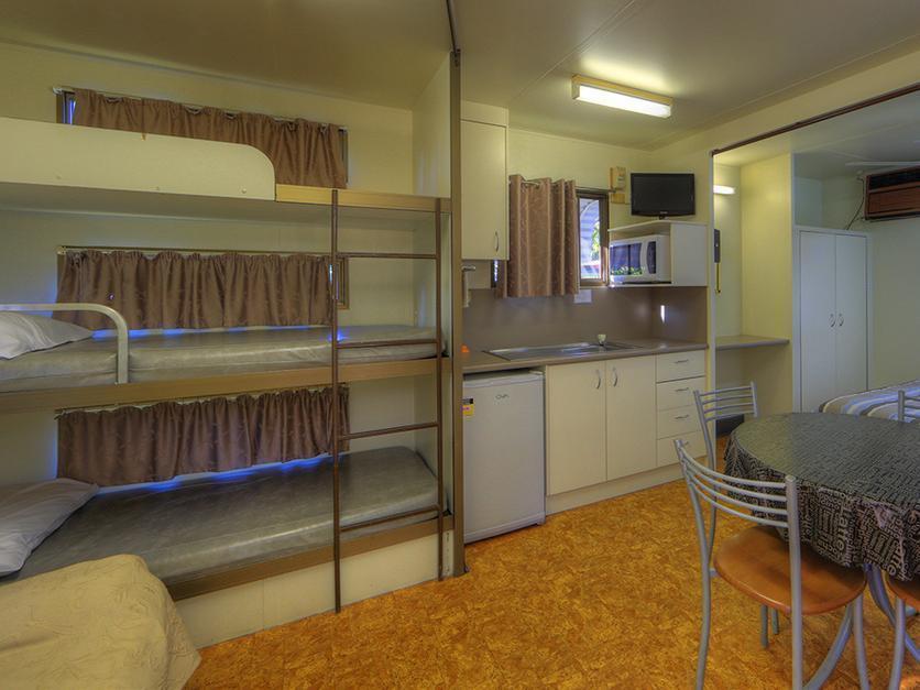 Kookaburra Holiday Park Кардвелл Екстер'єр фото